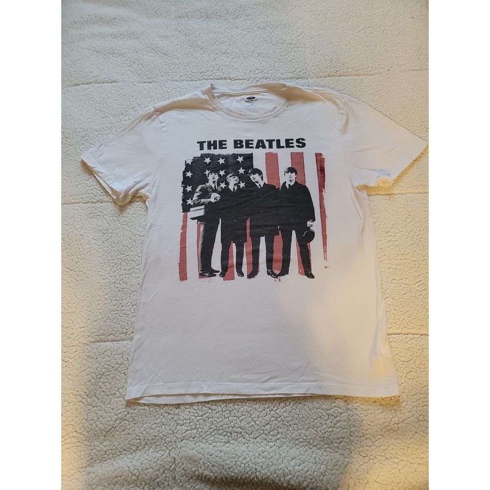 Old Navy BEATLES T-Shirt size Small
